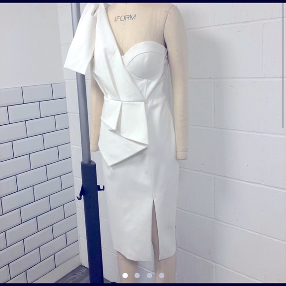 Gorgeous Lavish Alice White Bow-Embellished Midi Dress - Picture 4 of 5